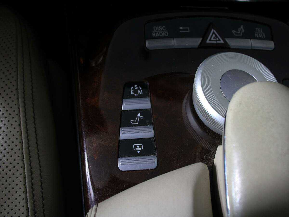 Купить Mercedes-Benz S-Класс 350, 2011, 208 955 км, фото №27