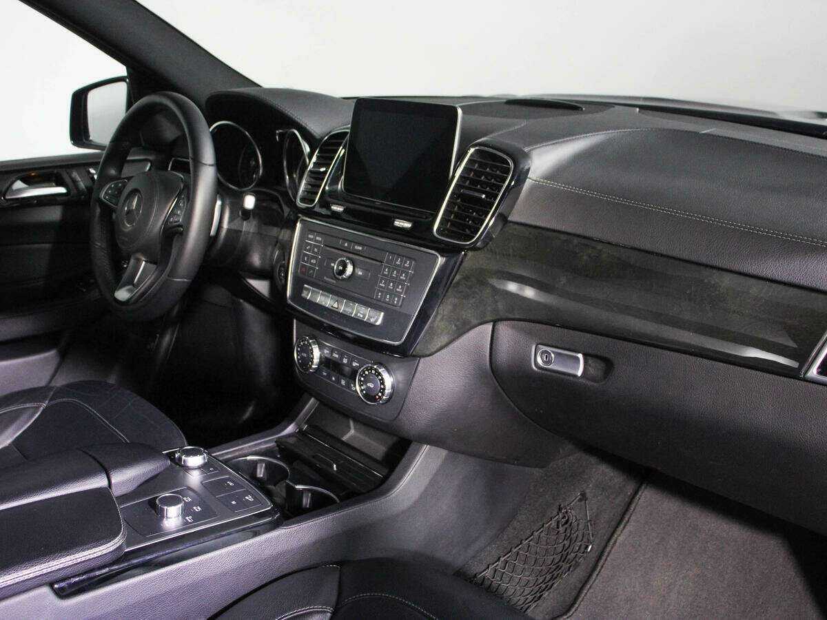 Купить Mercedes-Benz GLS 400, 2018, 131 007 км, фото №9