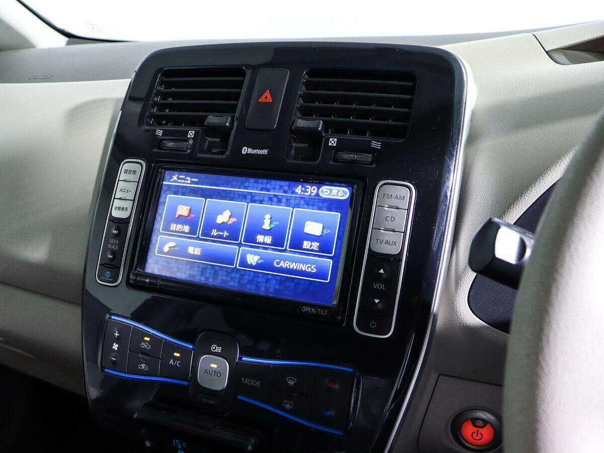 Купить Nissan Leaf, 2011, 136 431 км, фото №14