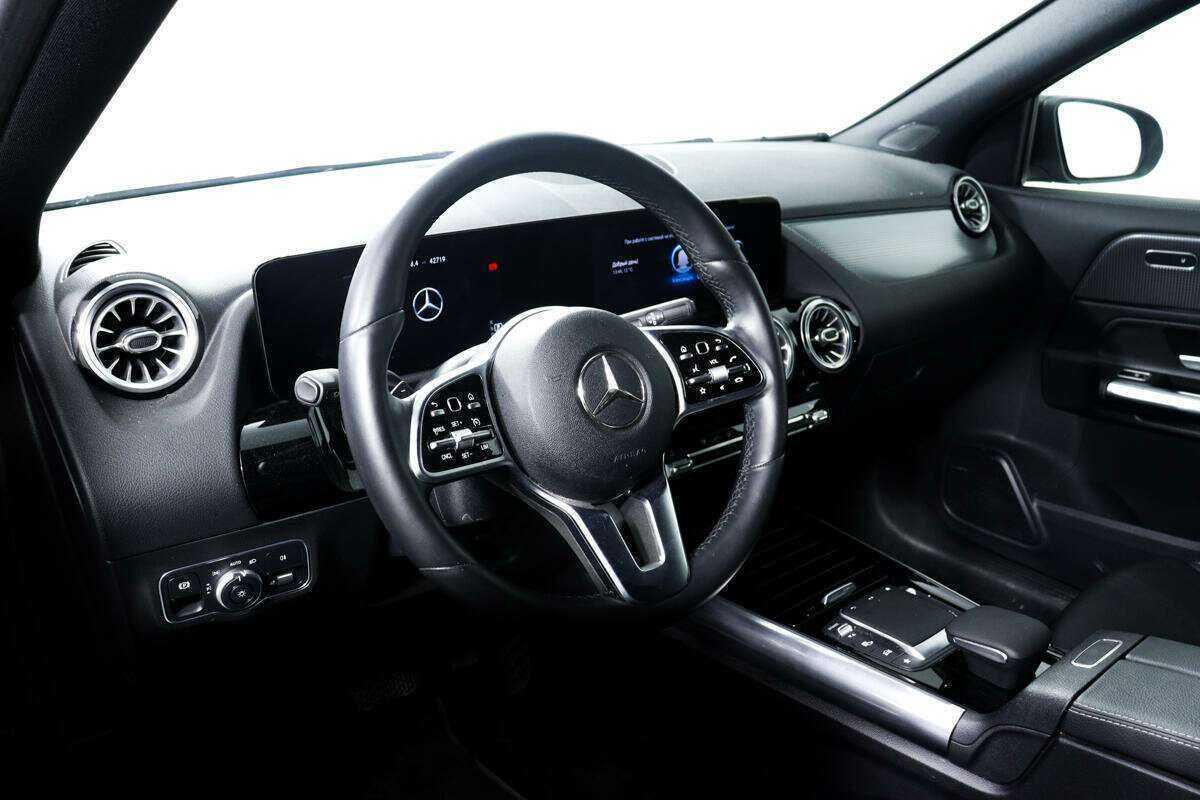 Купить Mercedes-Benz GLA 200, 2020, 42 000 км, фото №13