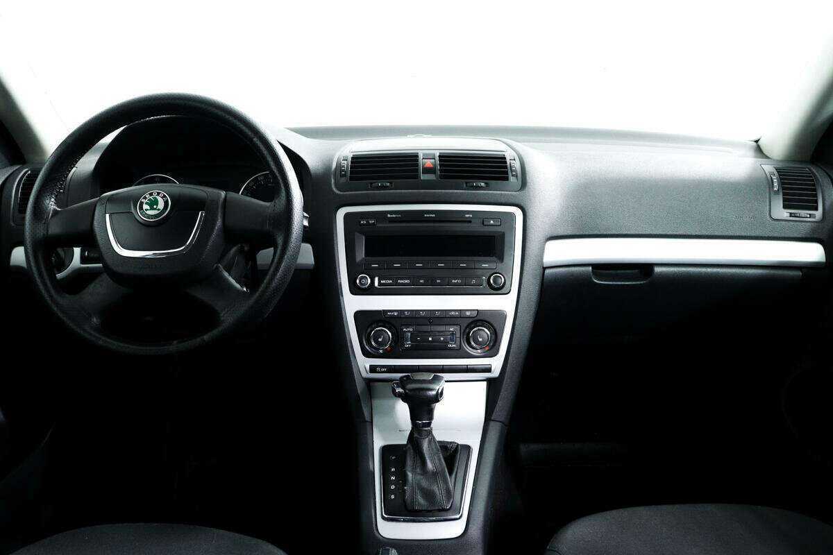 Купить Skoda Octavia, 2011, 211 010 км, фото №11