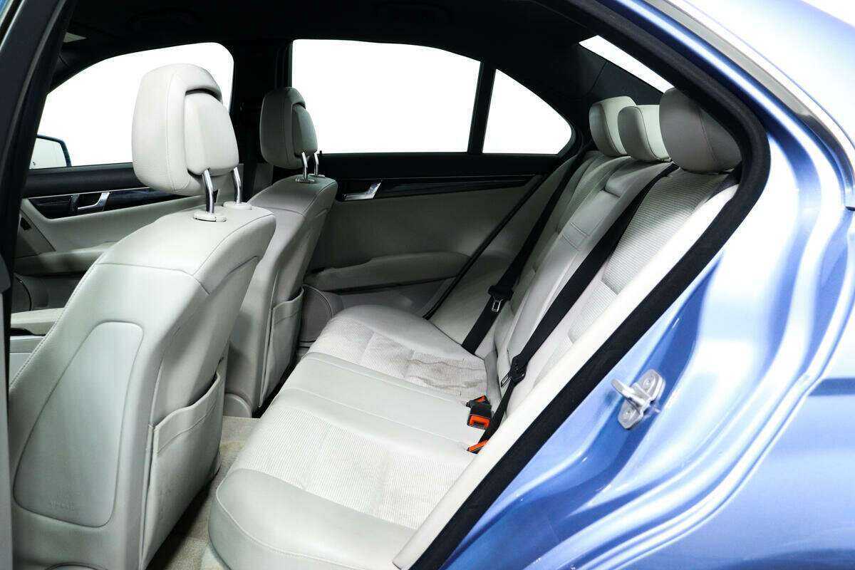 Купить Mercedes-Benz C-Класс 180 BlueEFFICIENCY, 2011, 209 652 км, фото №12