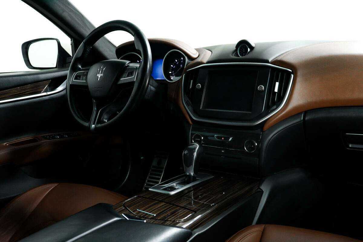 Купить Maserati Ghibli, 2014, 107 809 км, фото №9