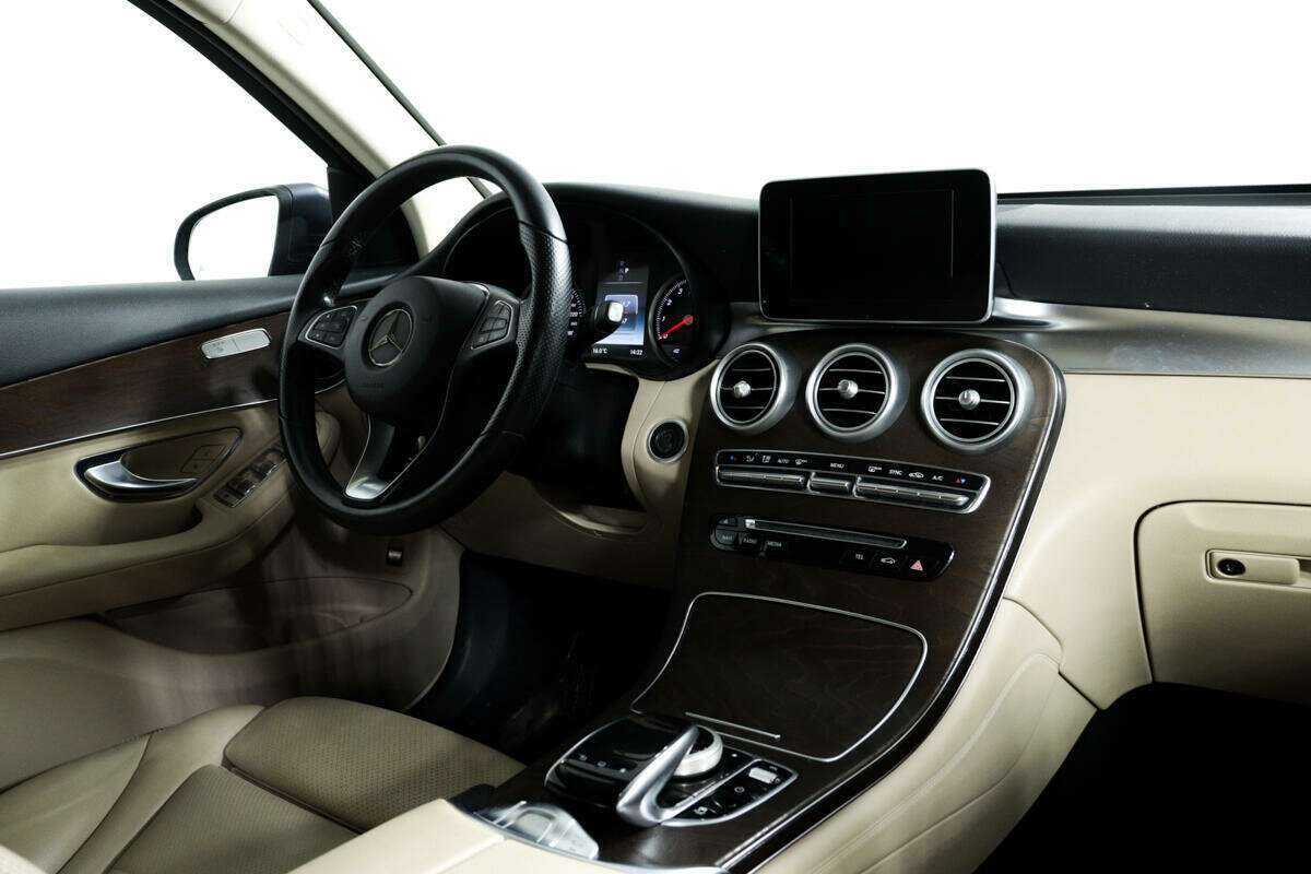 Купить Mercedes-Benz GLC 250, 2015, 55 050 км, фото №9
