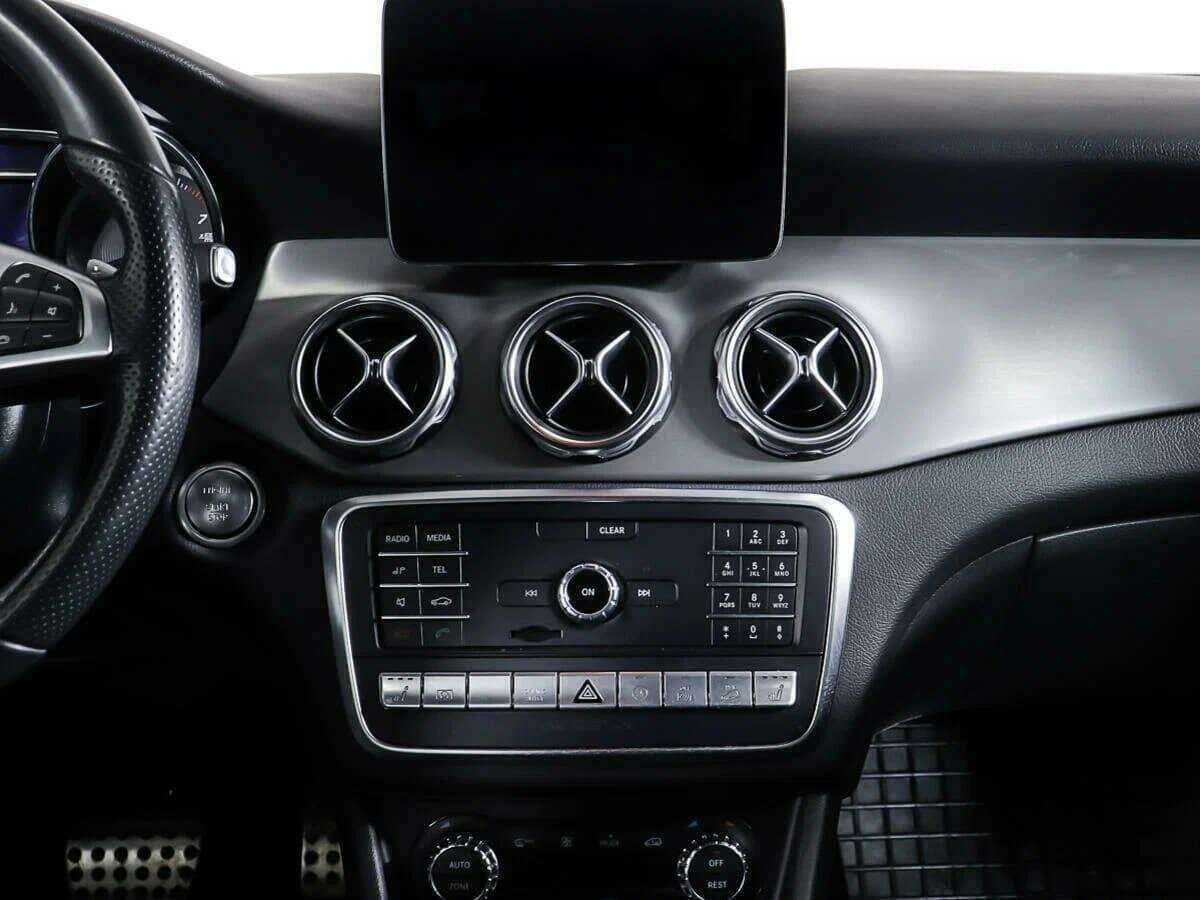 Купить Mercedes-Benz GLA 250, 2018, 113 425 км, фото №13