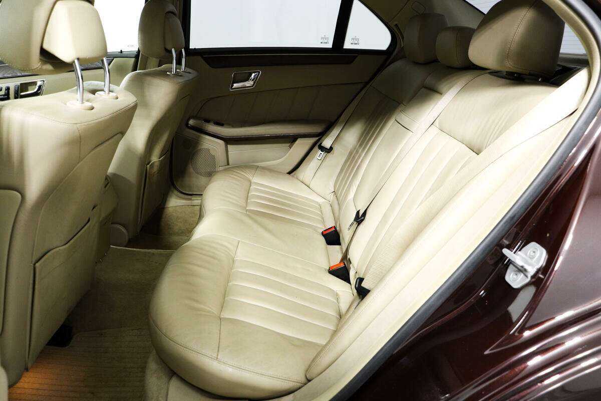Купить Mercedes-Benz E-Класс 350, 2011, 169 056 км, фото №11