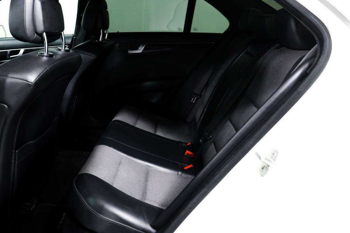 Купить Mercedes-Benz C-Класс 180 BlueEFFICIENCY, 2011, 219 596 км, фото №12