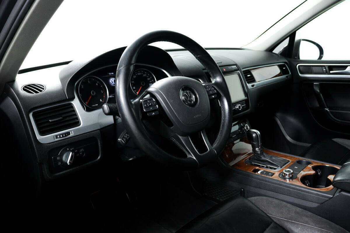 Купить Volkswagen Touareg, 2011, 237 452 км, фото №13