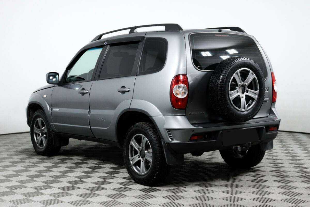 Купить Chevrolet Niva, 2013, 149 804 км, фото №7