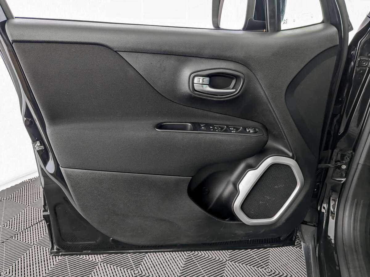 Купить Jeep Renegade, 2018, 88 104 км, фото №14