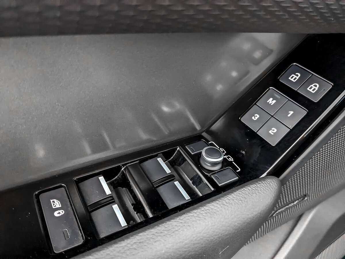 Купить Land Rover Range Rover Velar, 2021, 43 648 км, фото №22