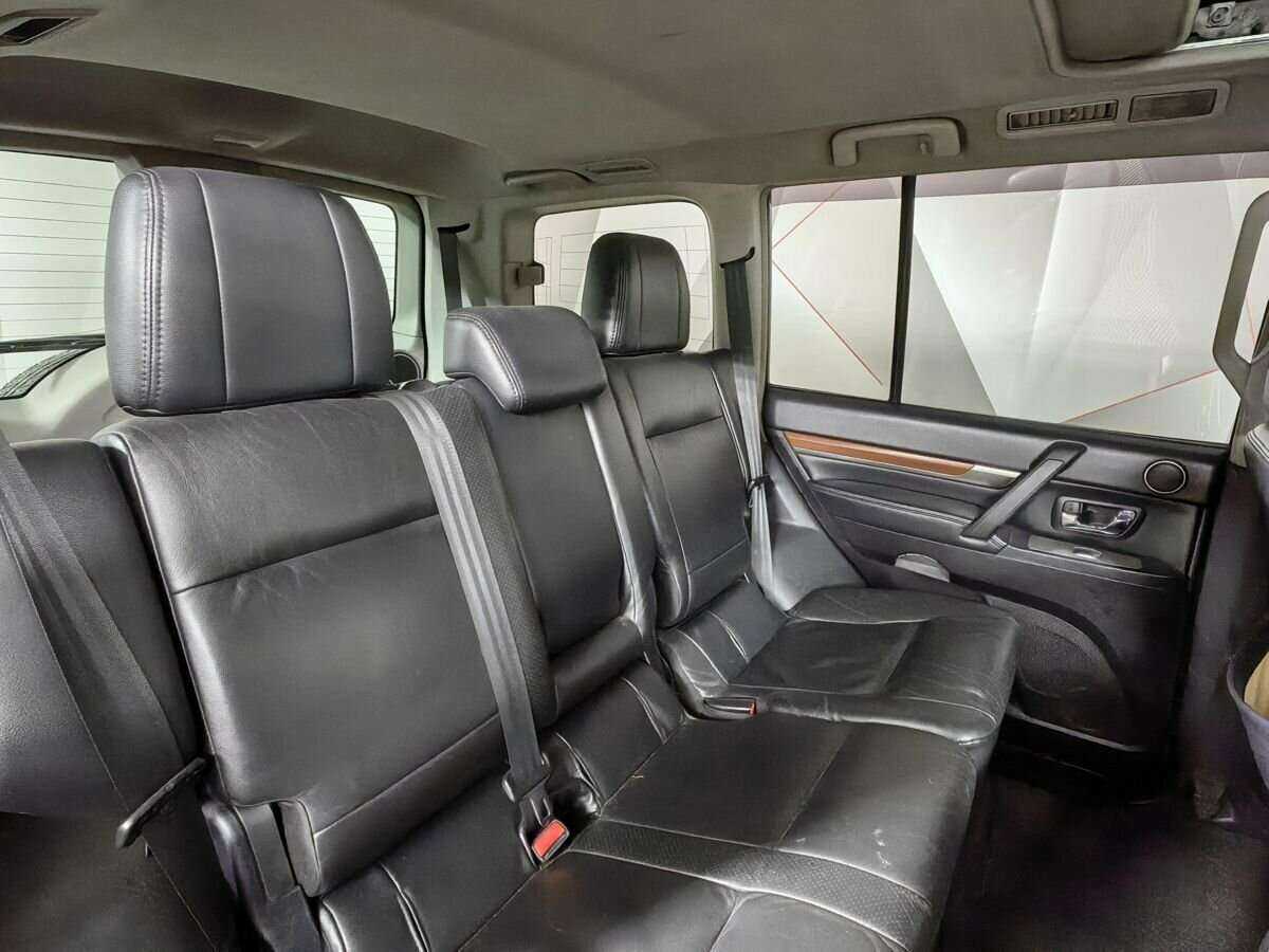Купить Mitsubishi Pajero, 2008, 326 608 км, фото №12