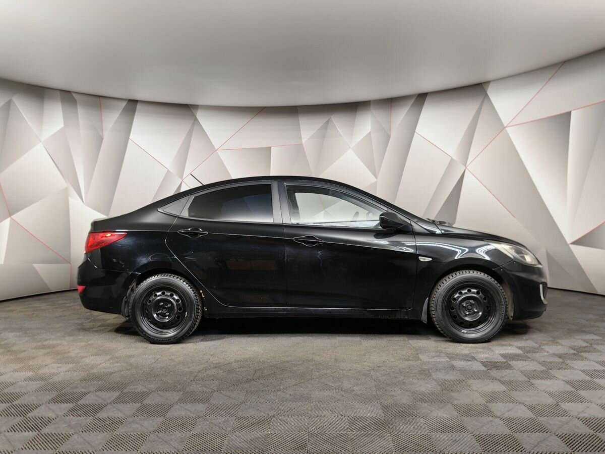 Купить Hyundai Solaris, 2011, 225 830 км, фото №6