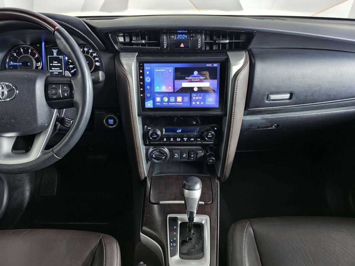 Купить Toyota Fortuner, 2017, 169 579 км, фото №11