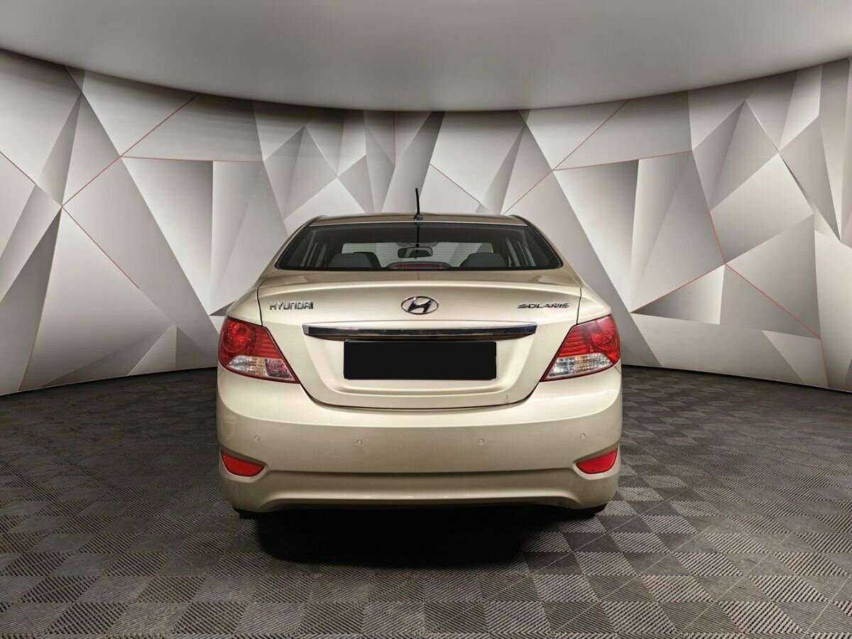 Купить Hyundai Solaris, 2011, 122 814 км, фото №8