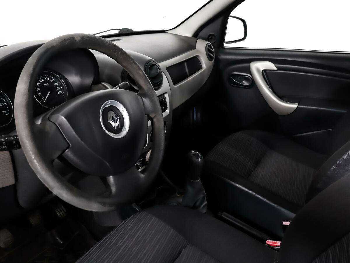 Купить Renault Logan, 2011, 92 293 км, фото №9
