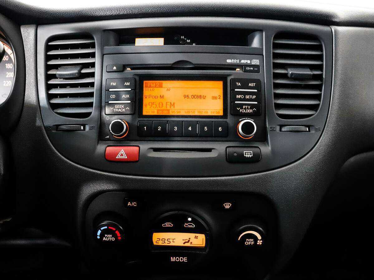 Купить Kia Rio, 2009, 238 849 км, фото №11