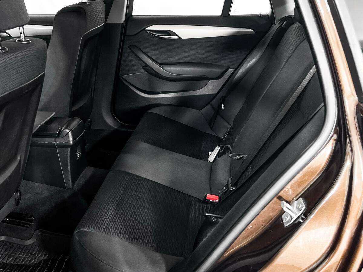 Купить BMW X1 18i, 2013, 140 319 км, фото №11