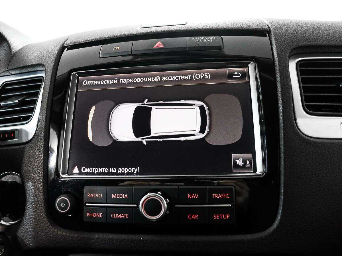 Купить Volkswagen Touareg, 2011, 197 133 км, фото №17