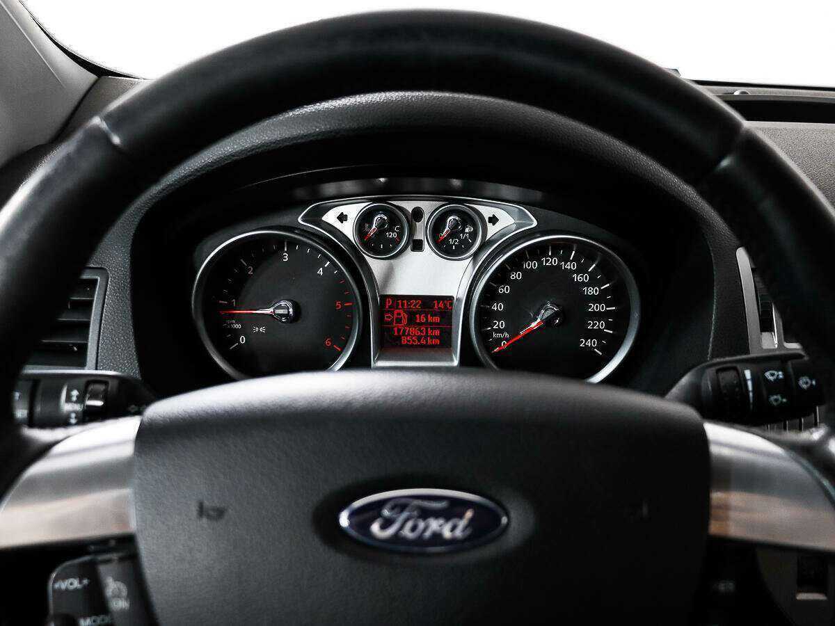 Купить Ford Kuga, 2011, 177 862 км, фото №16