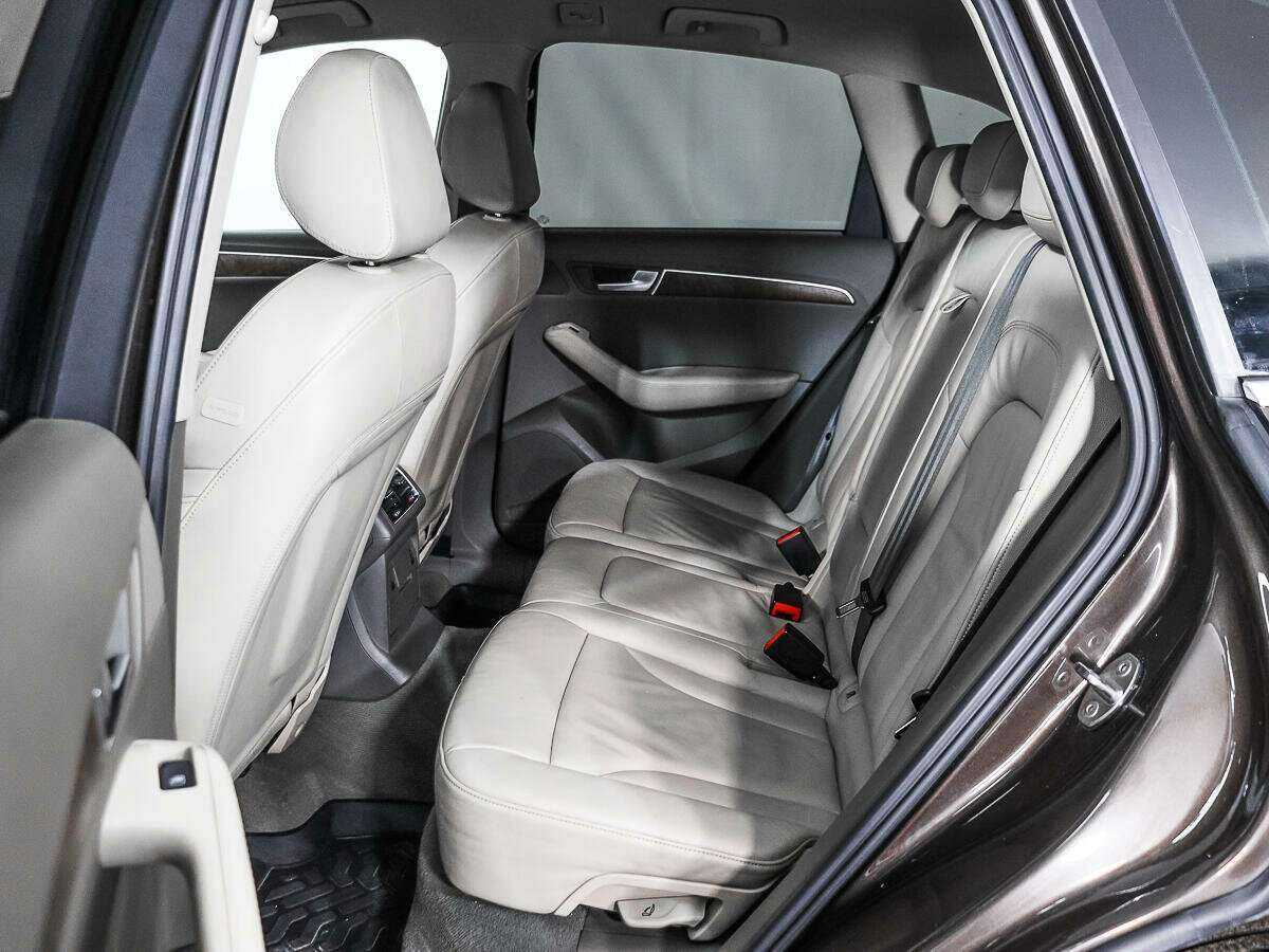 Купить Audi Q5, 2011, 225 716 км, фото №12