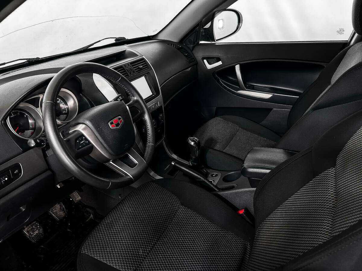 Купить Geely Emgrand X7, 2015, 113 987 км, фото №9