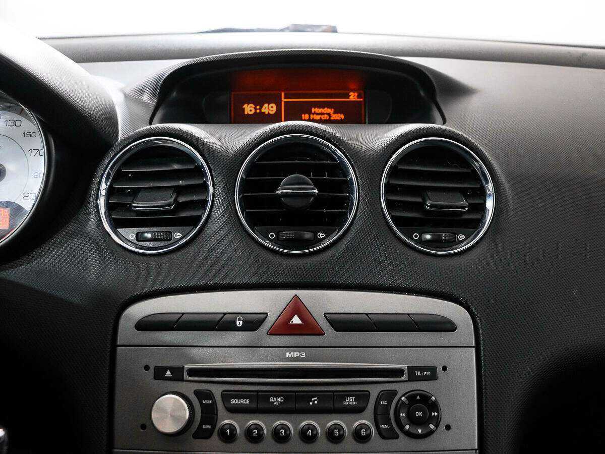 Купить Peugeot 308, 2009, 147 659 км, фото №14
