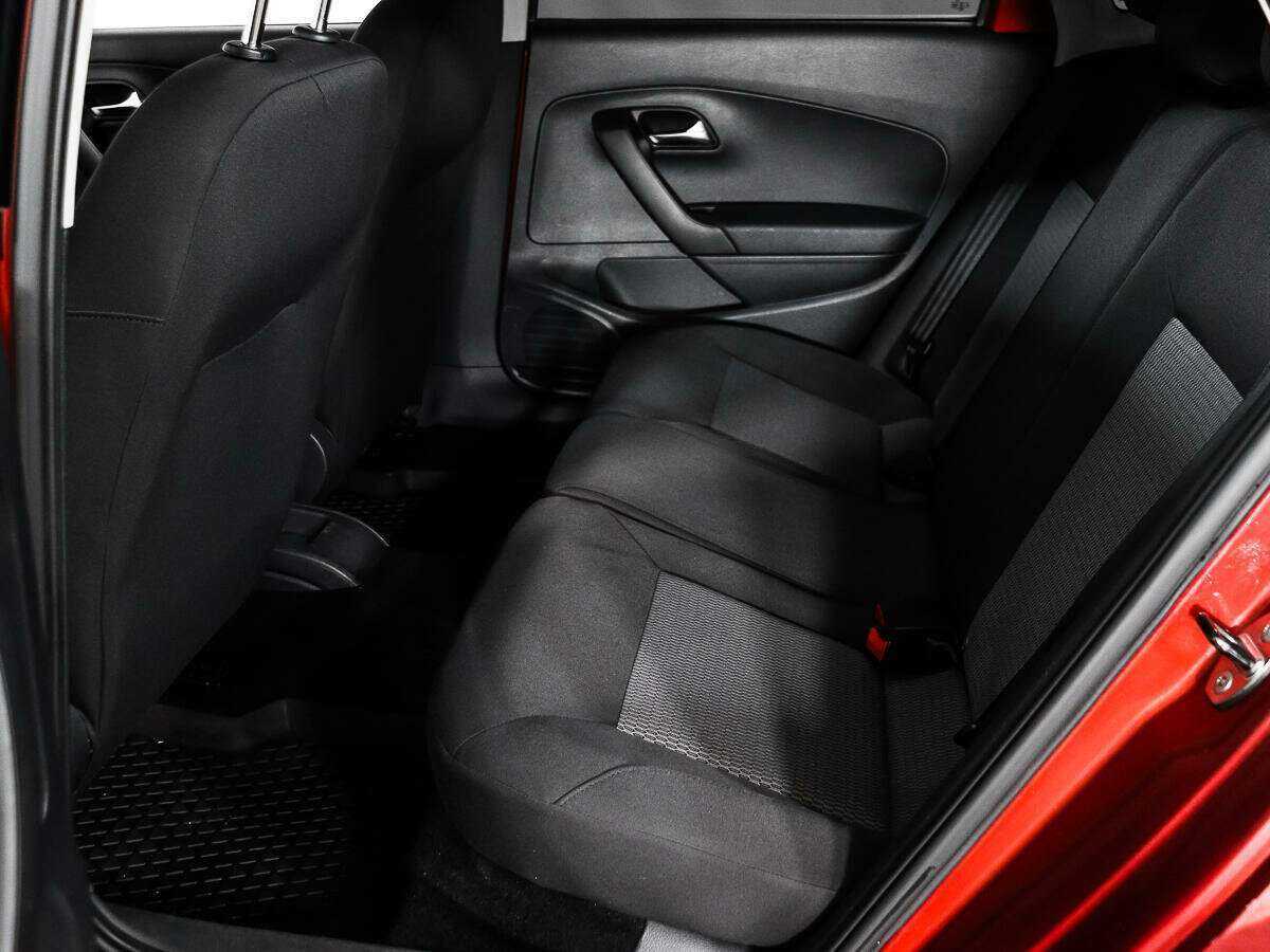 Купить Volkswagen Polo, 2011, 281 087 км, фото №6