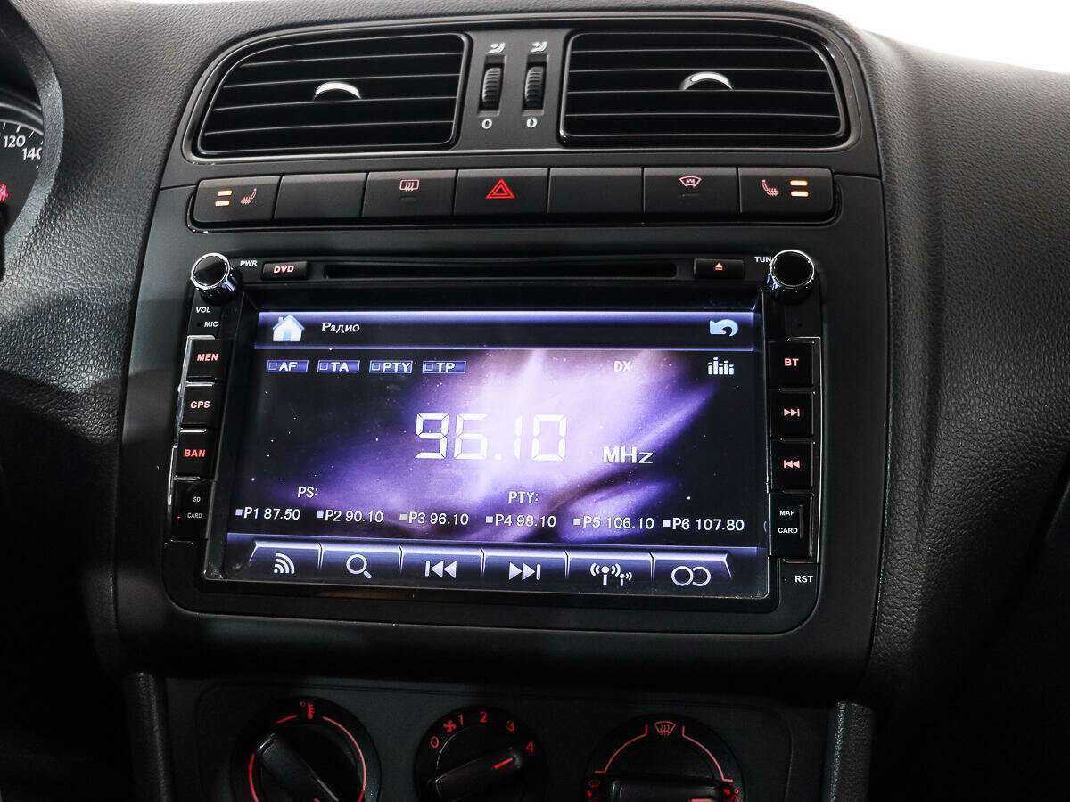 Купить Volkswagen Polo, 2011, 281 087 км, фото №9