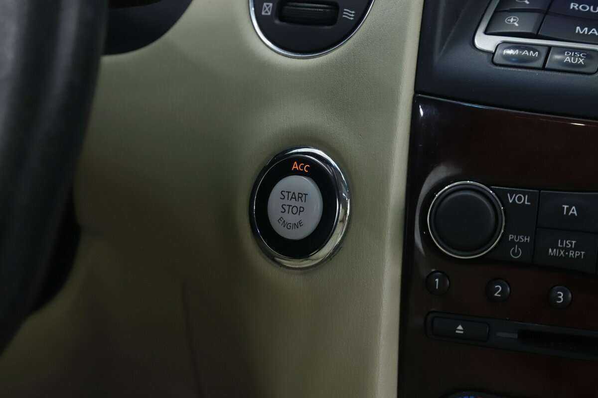 Купить Infiniti QX50, 2016, 117 500 км, фото №17