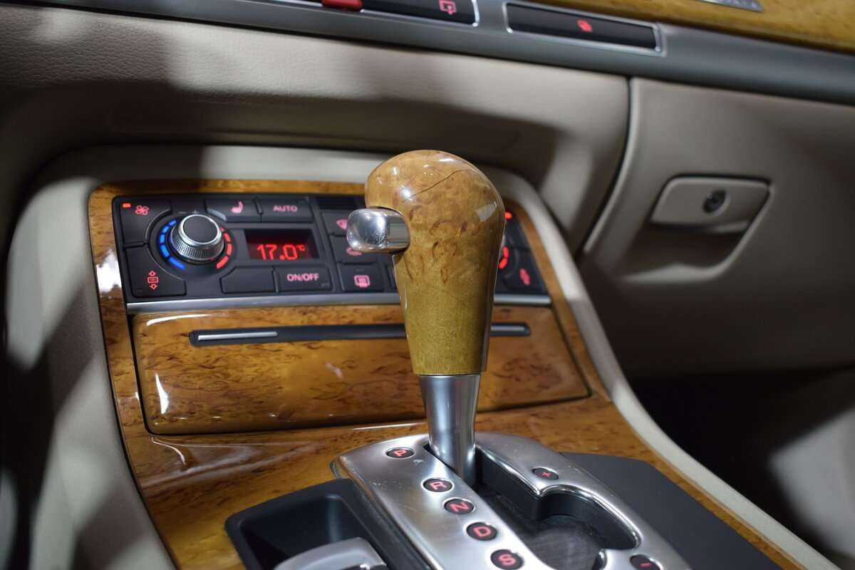 Купить Audi A8, 2008, 146 900 км, фото №15