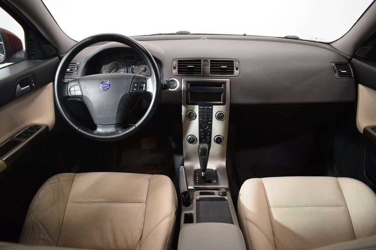 Купить Volvo S40, 2010, 124 000 км, фото №5