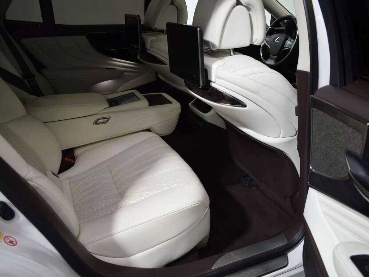 Купить Lexus LS 500, 2018, 143 000 км, фото №8