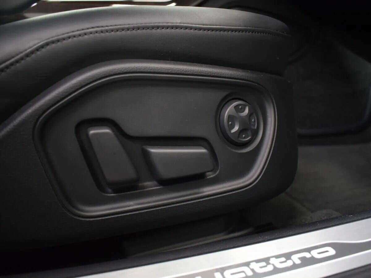 Купить Audi A8 Long, 2015, 94 000 км, фото №24