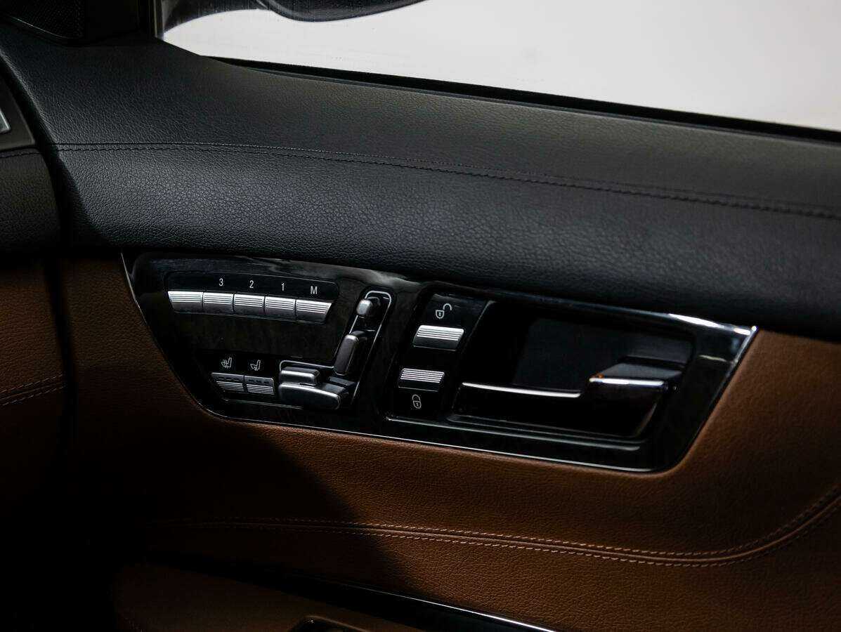 Купить Mercedes-Benz CL-Класс 500, 2008, 178 889 км, фото №15