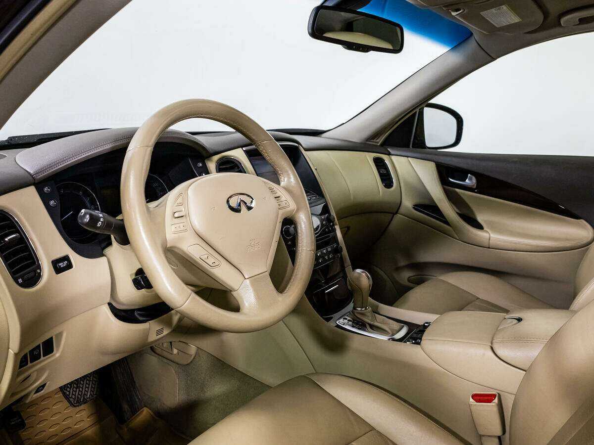 Купить Infiniti EX25, 2011, 182 603 км, фото №9