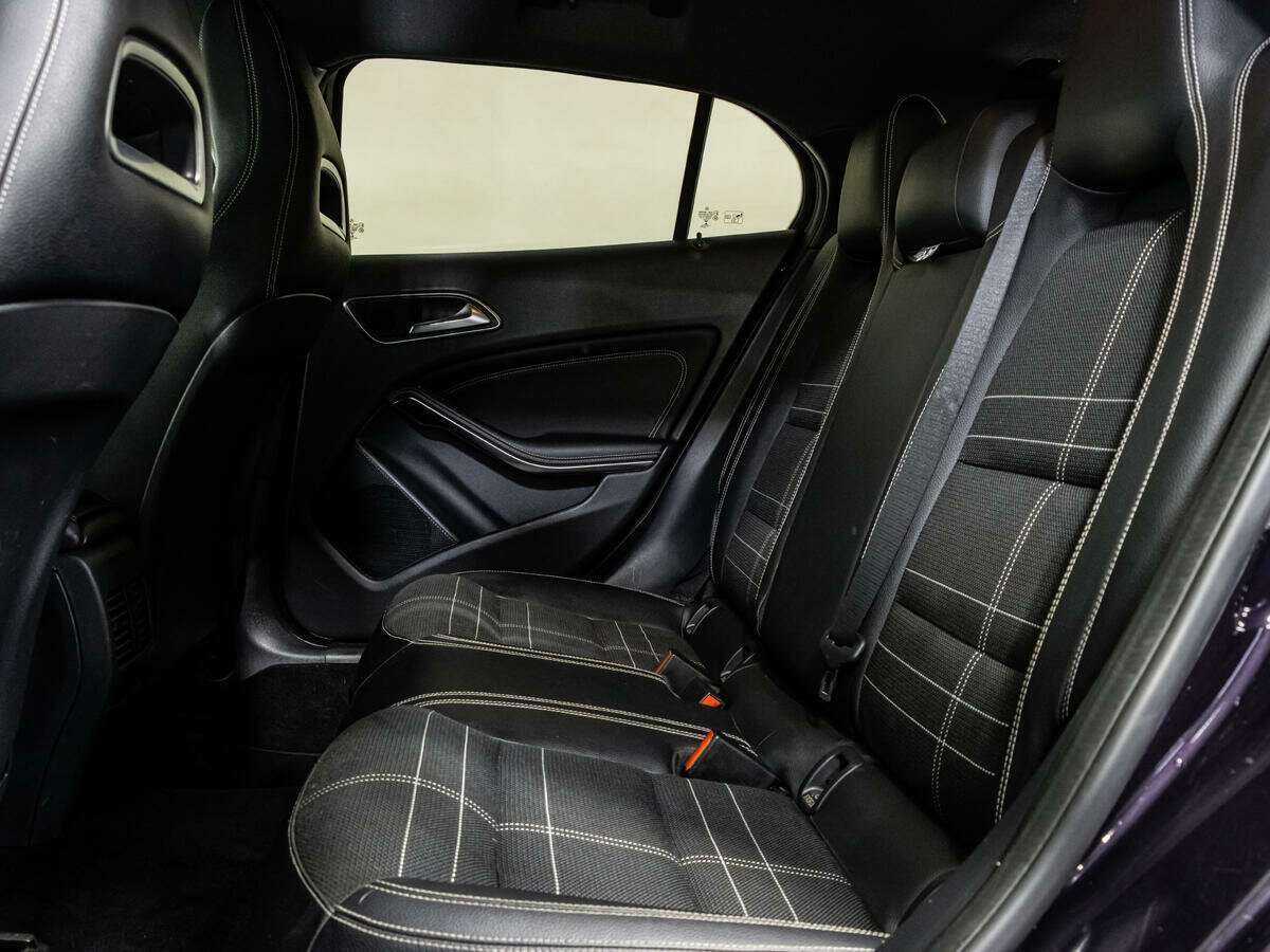Купить Mercedes-Benz GLA 250, 2015, 245 593 км, фото №10