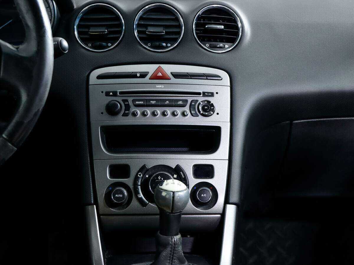 Купить Peugeot 308, 2008, 216 516 км, фото №13