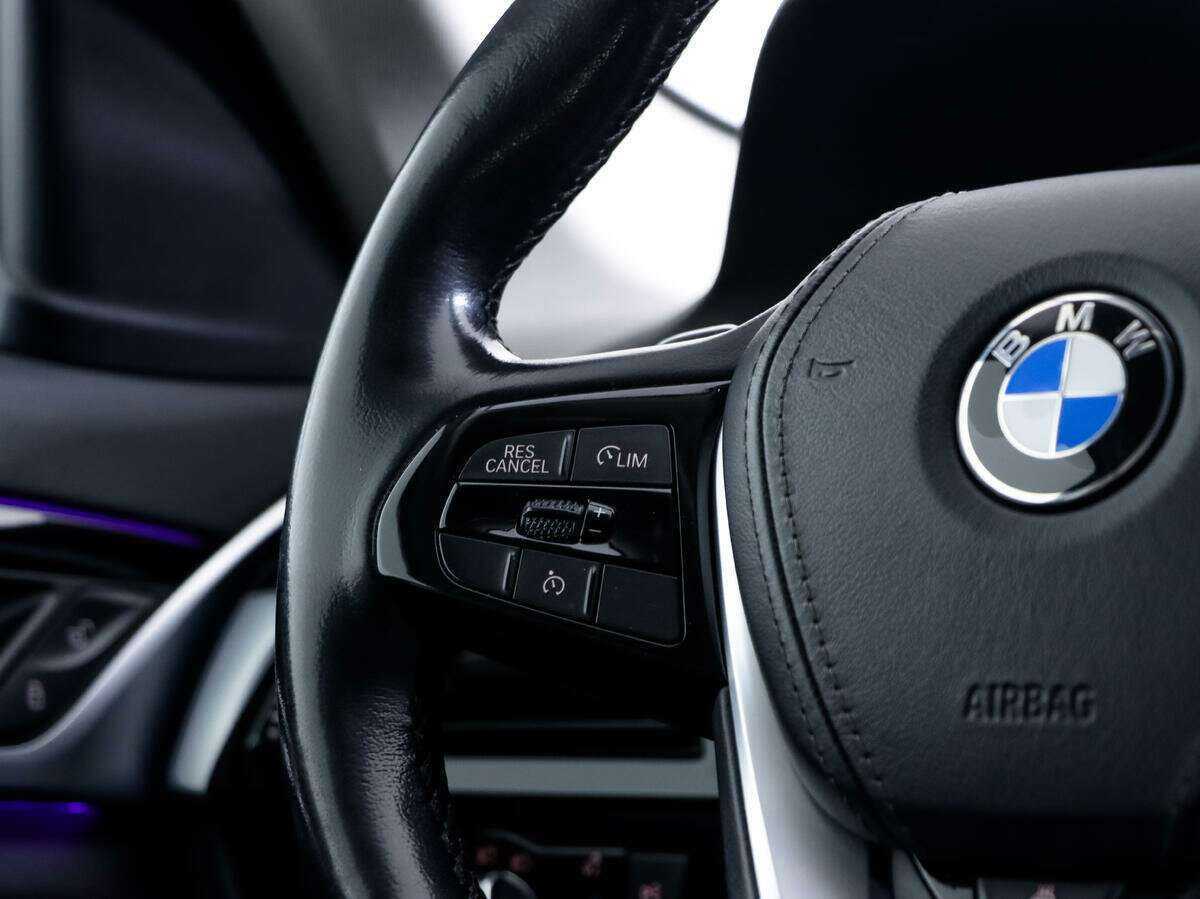 Купить BMW 5 серии 520d, 2019, 169 015 км, фото №16