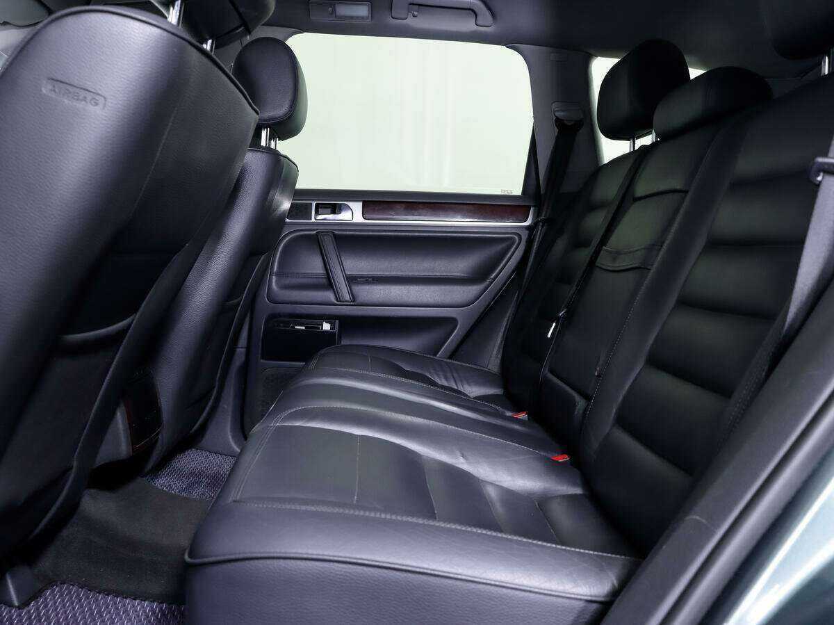 Купить Volkswagen Touareg, 2006, 261 584 км, фото №9