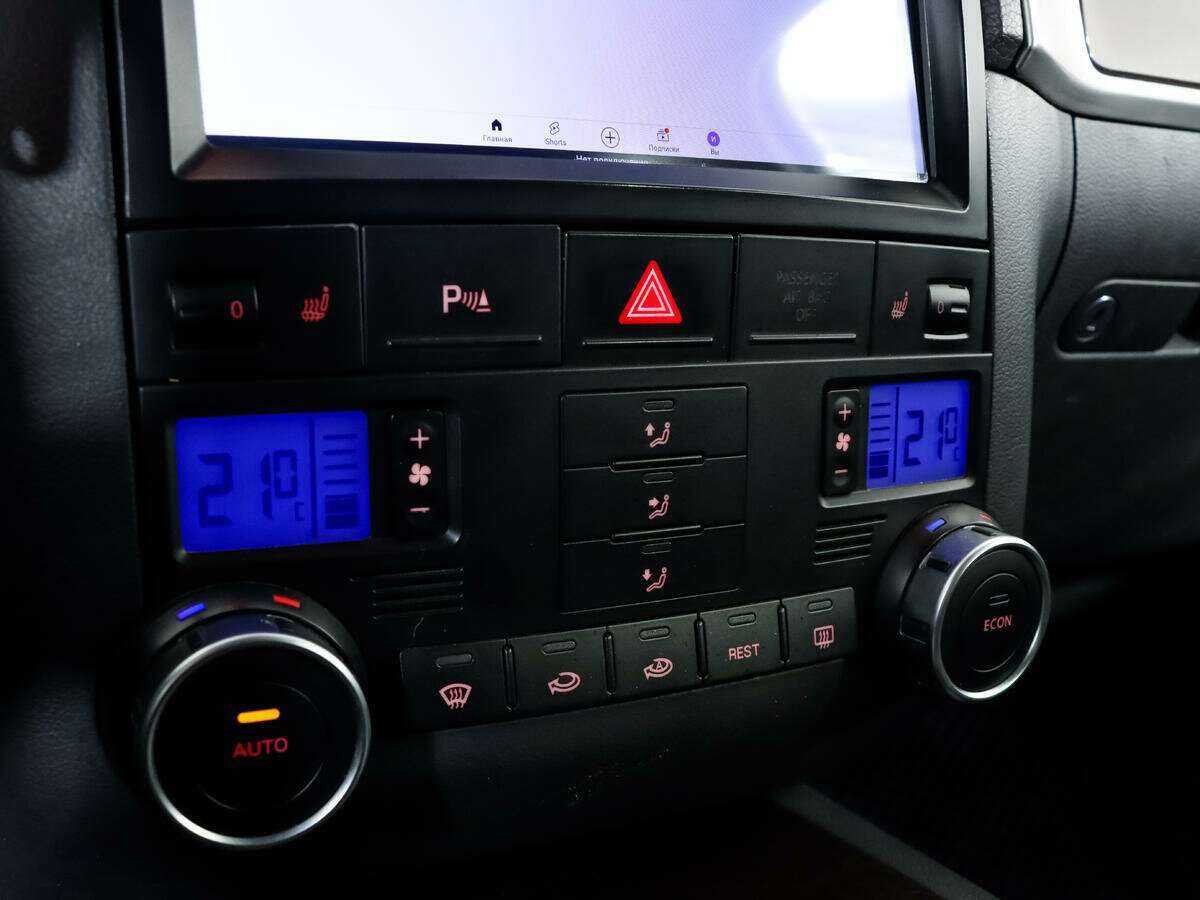 Купить Volkswagen Touareg, 2006, 261 584 км, фото №12