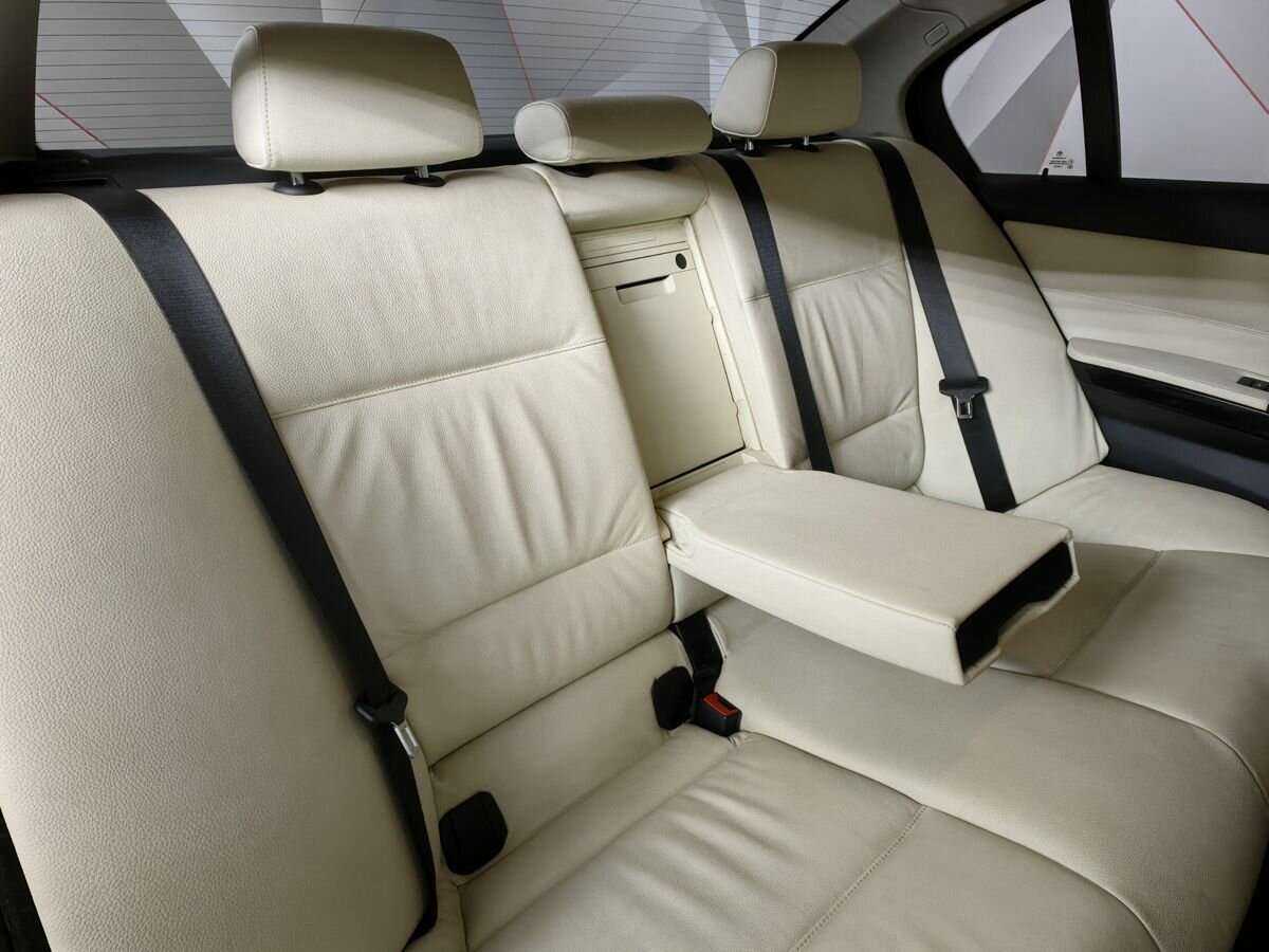 Купить BMW 3 серии 318i, 2010, 175 893 км, фото №13