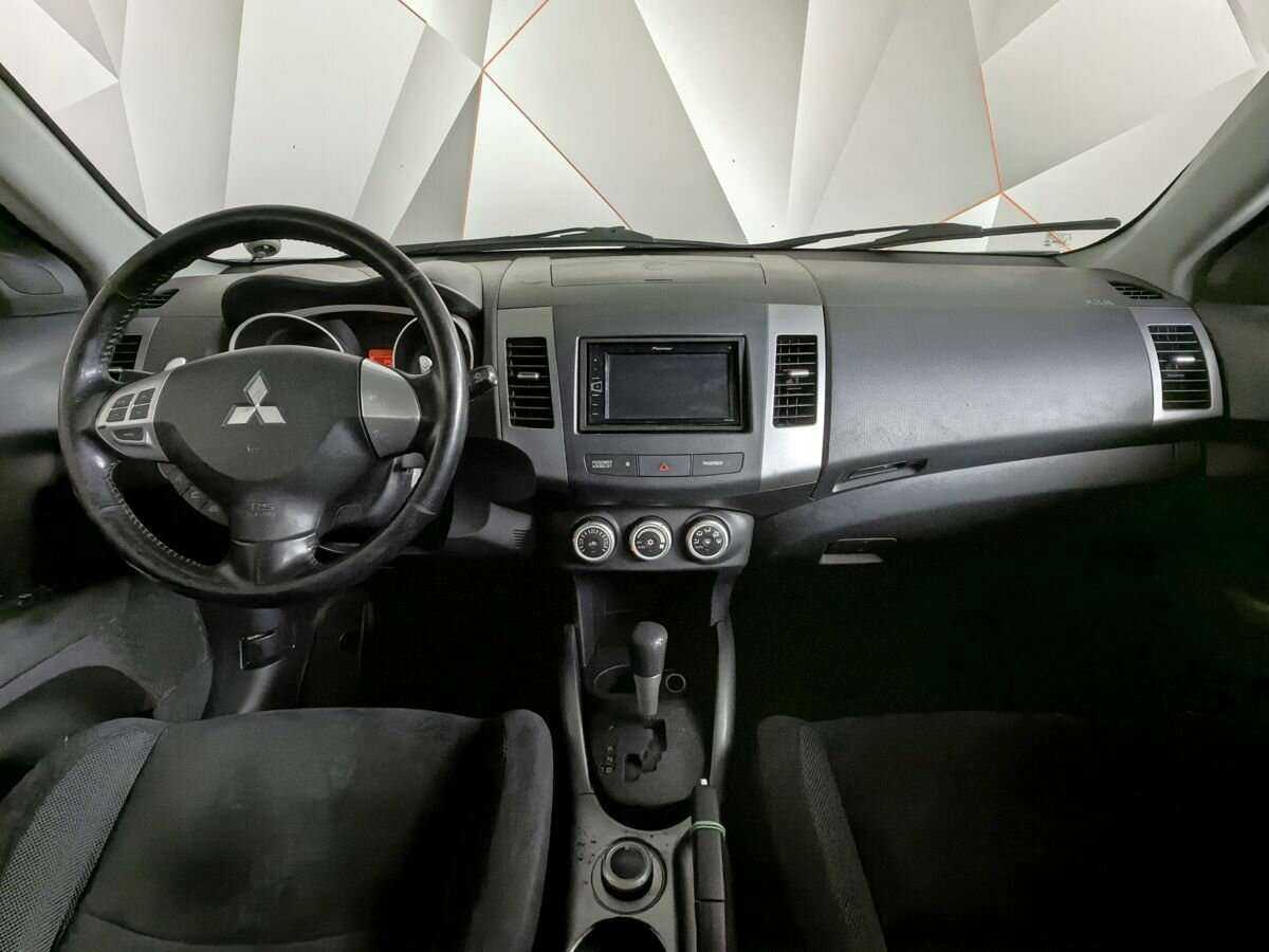 Купить Mitsubishi Outlander, 2008, 216 777 км, фото №10