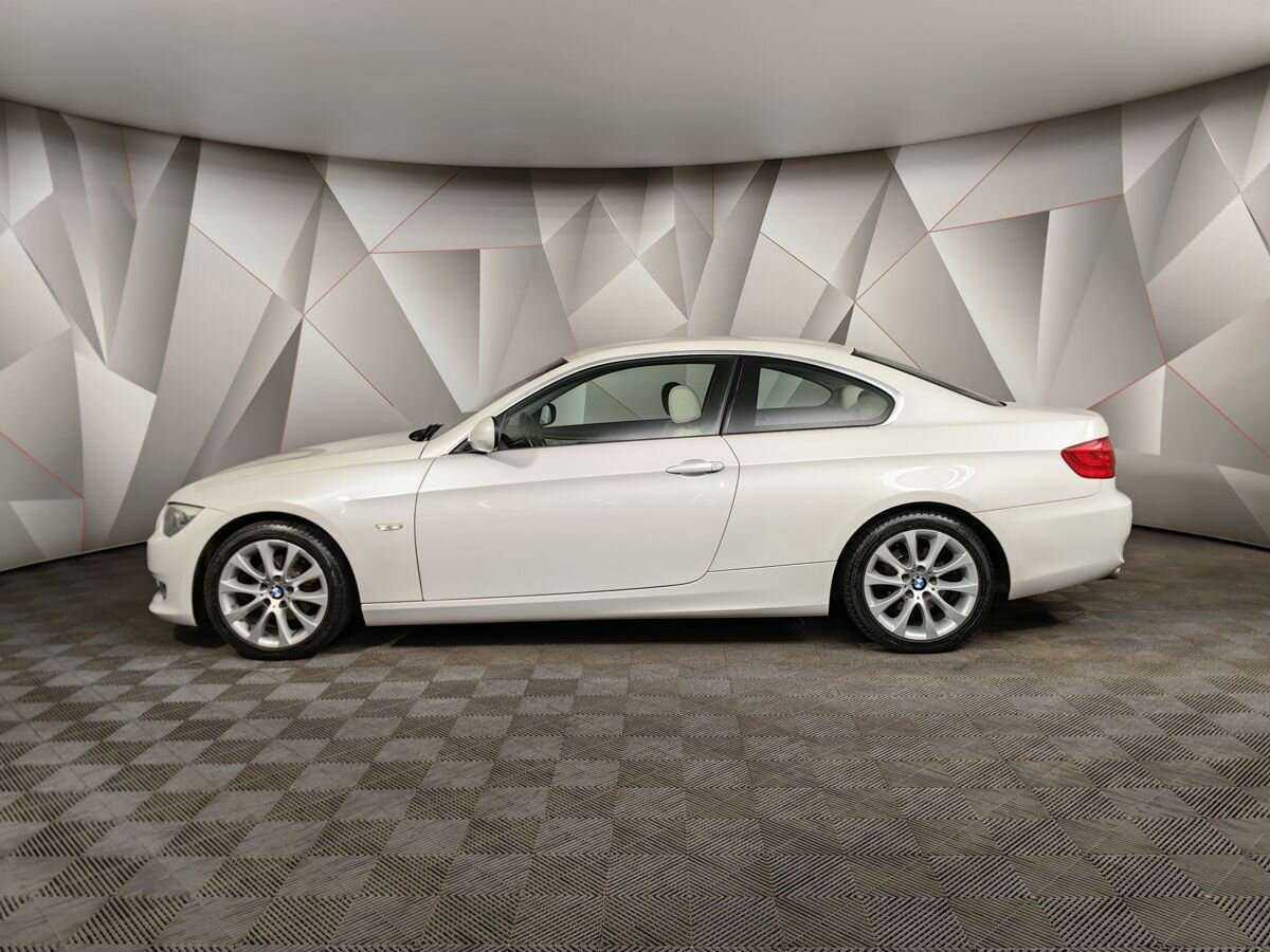 Купить BMW 3 серии 320i, 2012, 84 685 км, фото №5