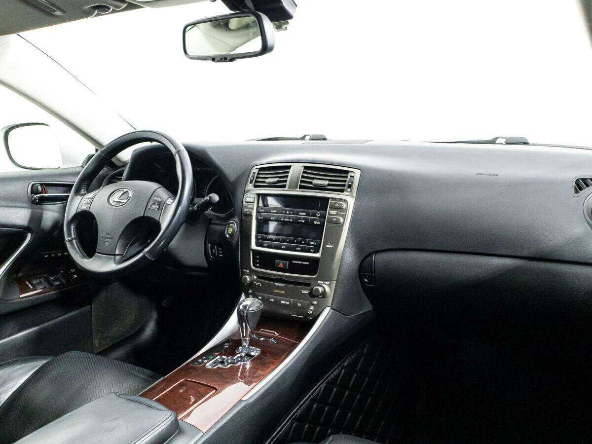 Купить Lexus IS 250, 2007, 260 556 км, фото №9