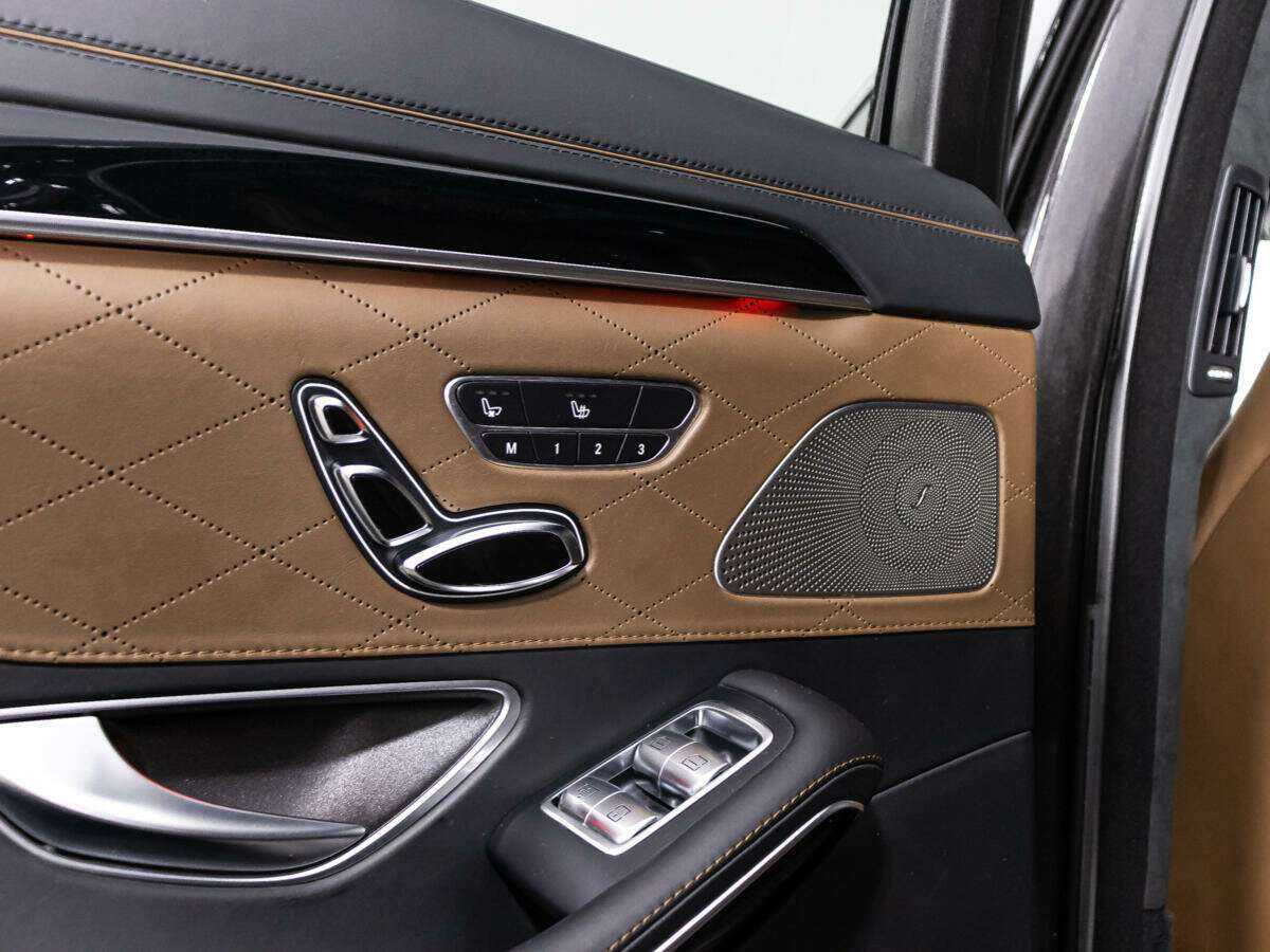 Купить Mercedes-Benz S-Класс AMG 63 AMG Long, 2015, 122 524 км, фото №22