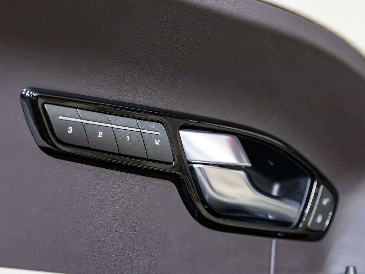 Купить Land Rover Range Rover Evoque 6-speed, 2012, 152 255 км, фото №22