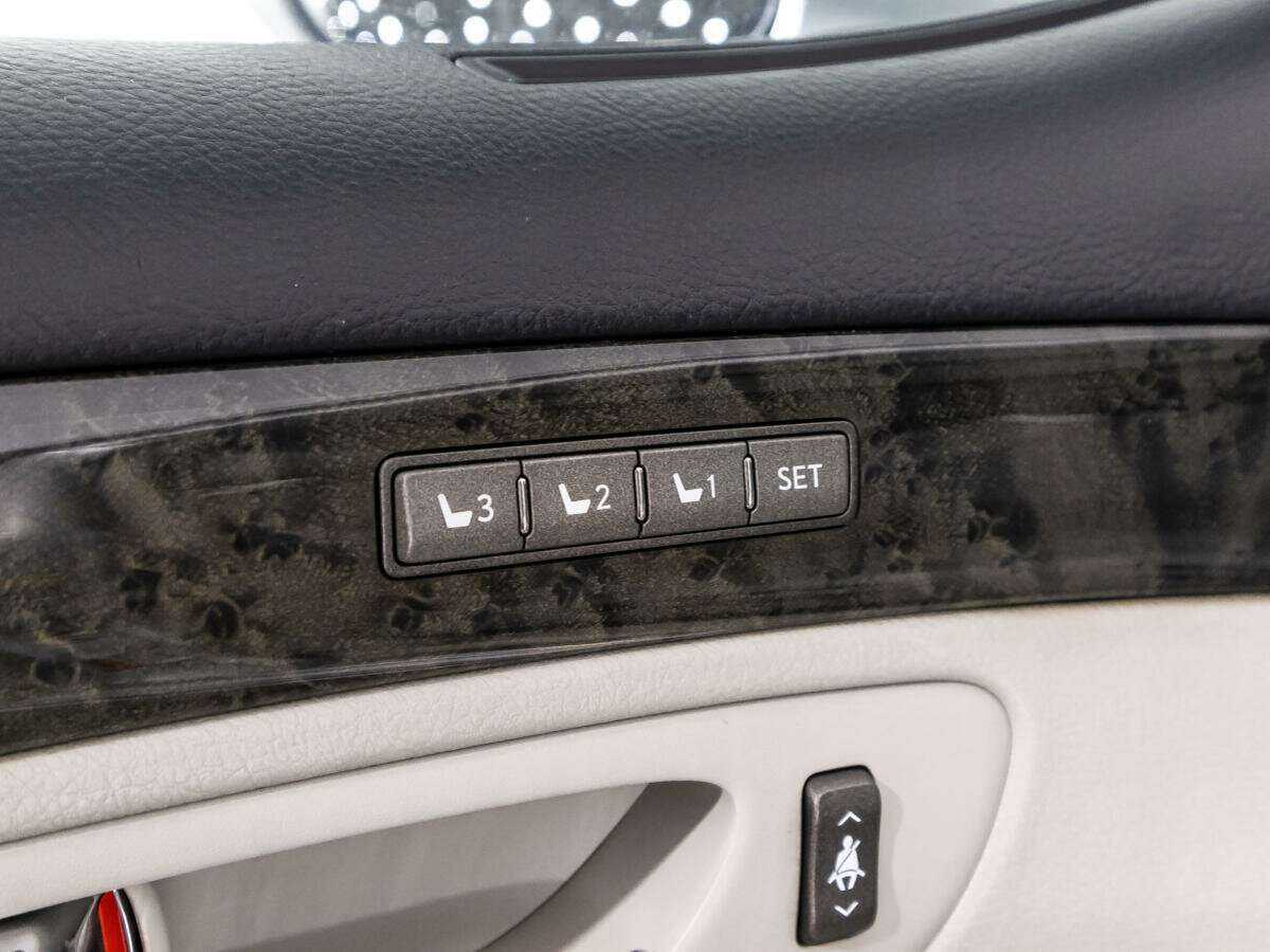 Купить Lexus LS Long 460 L, 2006, 241 352 км, фото №23