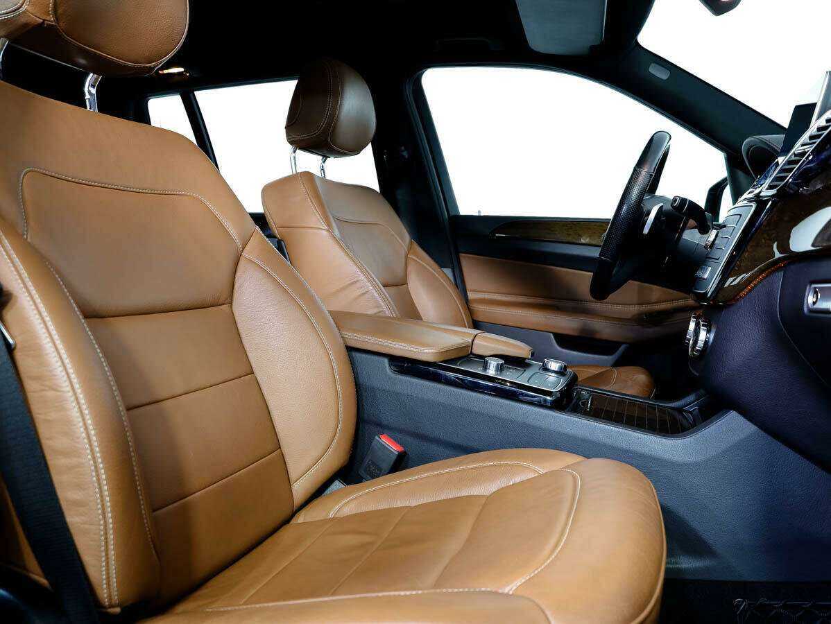 Купить Mercedes-Benz GLS 350 d, 2016, 54 805 км, фото №9