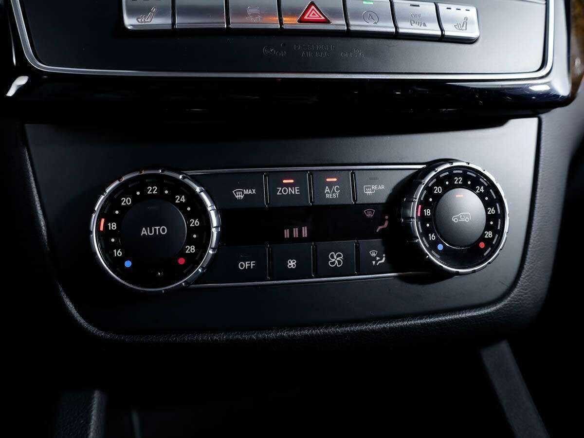 Купить Mercedes-Benz GLS 350 d, 2016, 54 805 км, фото №16